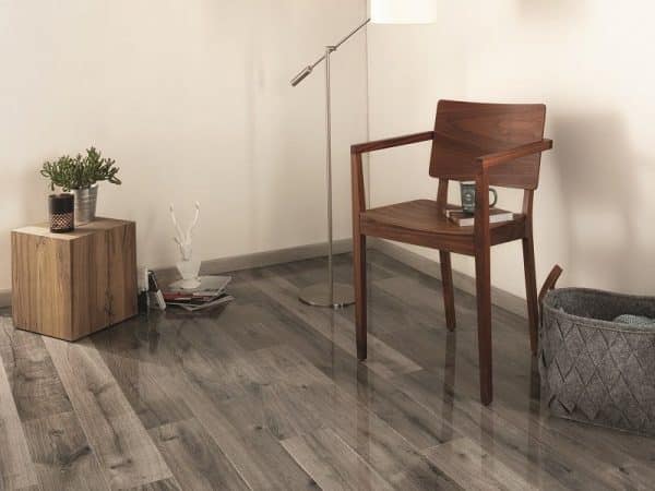 Up Town Oak 8mm flooring lifestyle