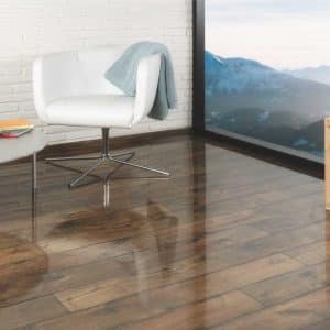 Oak Posino 8mm flooring Lifestyle