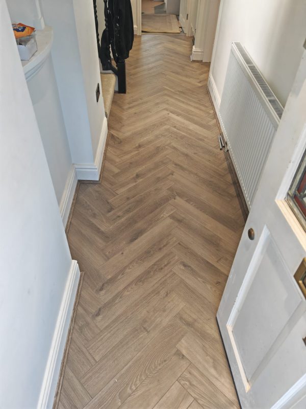 Riverbed oak herringbone