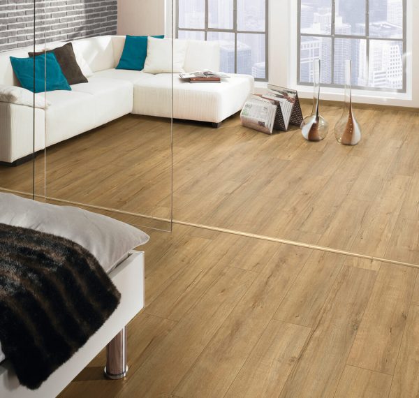 K633 Gold Apollo Oak flooring Lifestyle